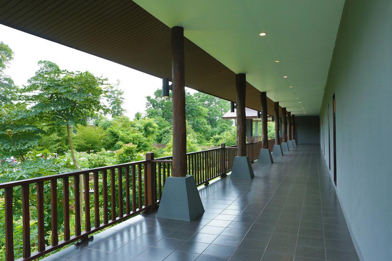 Baan Pailyn Resort Lamphun Li Bagian luar foto