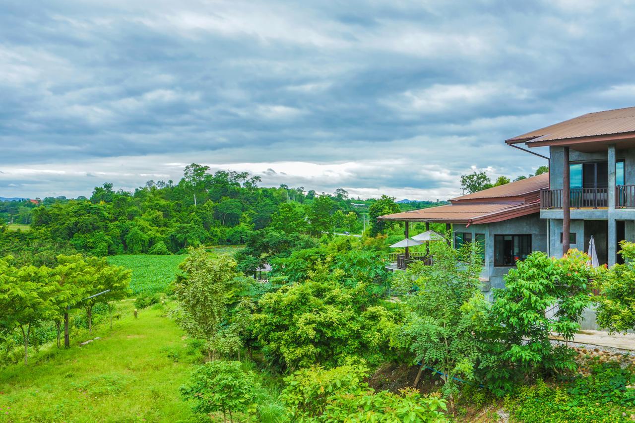 Baan Pailyn Resort Lamphun Li Bagian luar foto