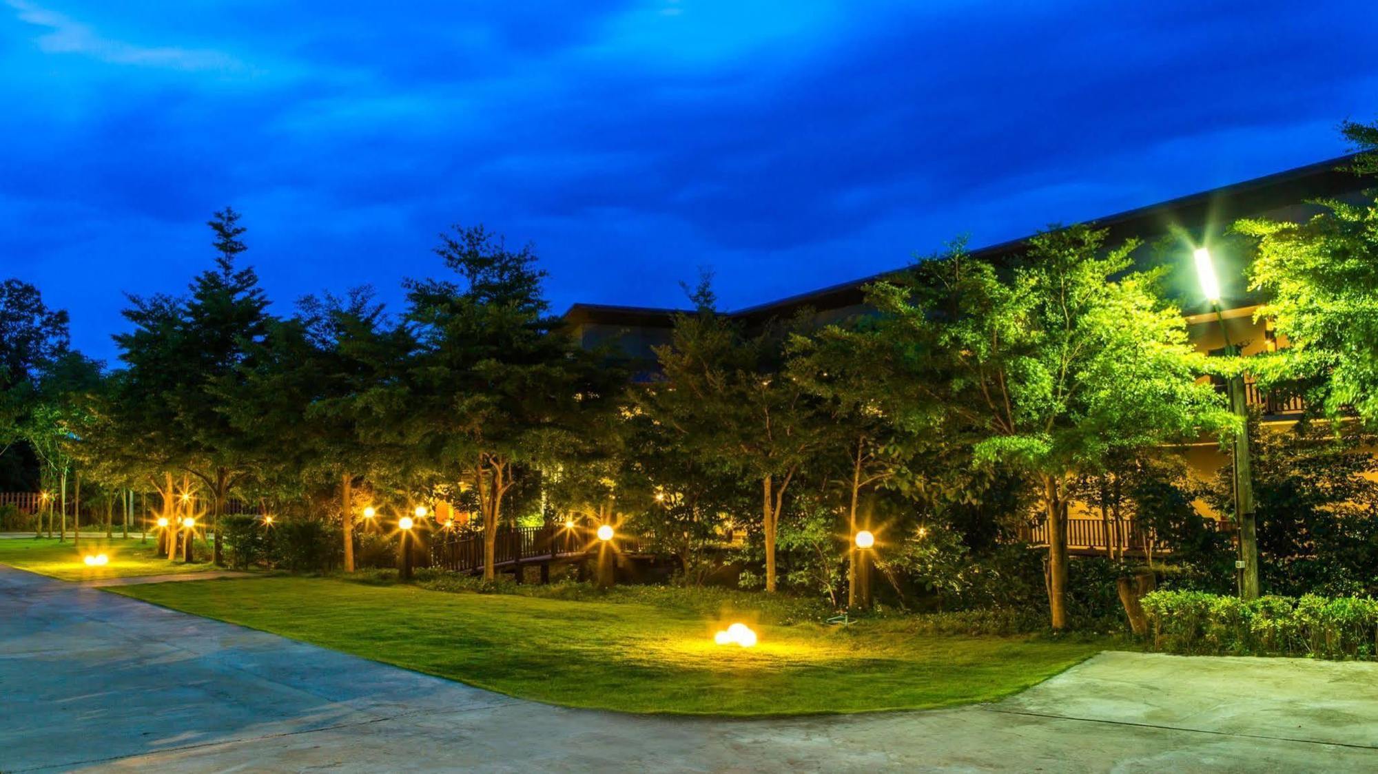 Baan Pailyn Resort Lamphun Li Bagian luar foto